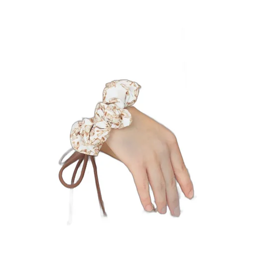 Summer Dream Scrunchie / Milk Bear