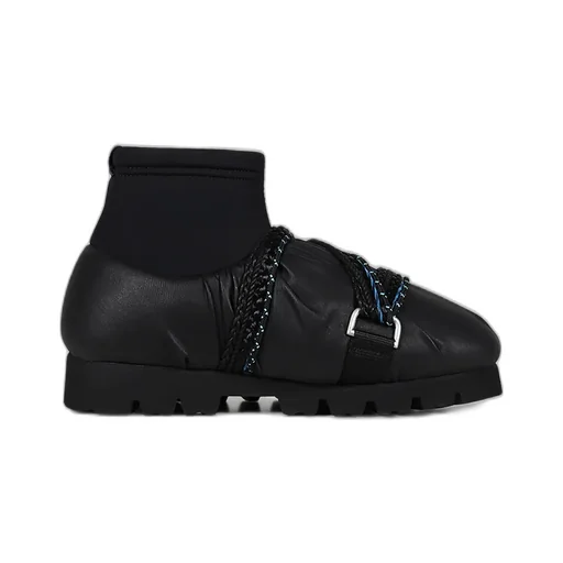 Camp Shoe Mid / Black