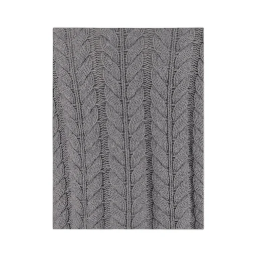 Oliver Lattughi Cable-Knit Cashmere Sweater