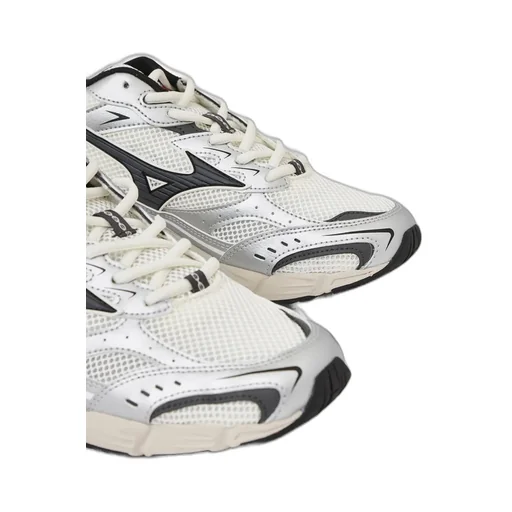 Mizuno Mesh Lace-Up Sneakers