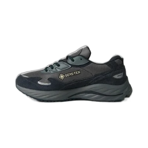 Mizuno Wave Rider Beta Low-Top Sneakers