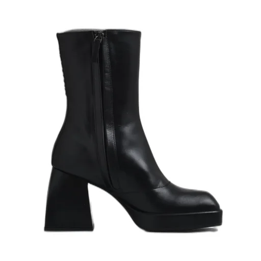 Bulla Corta / Black