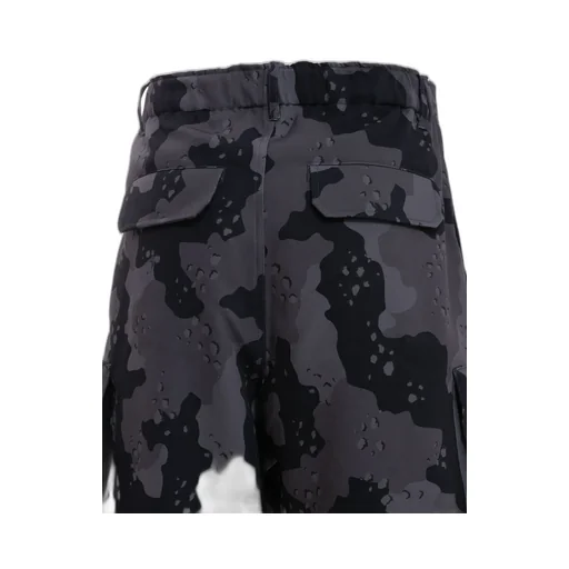 Camo Cargo Shorts / Black Camo