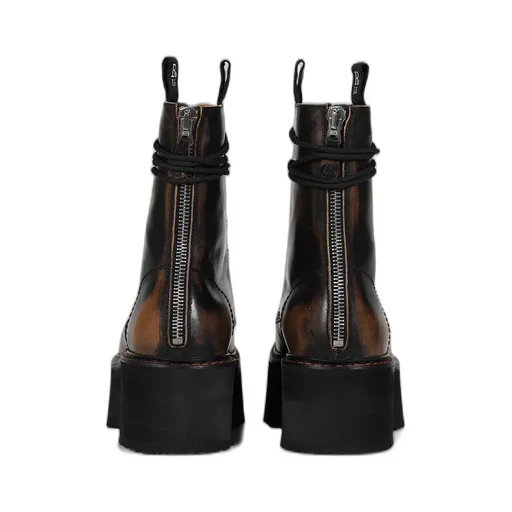 Double Stack Lace-Up Boots / Remove