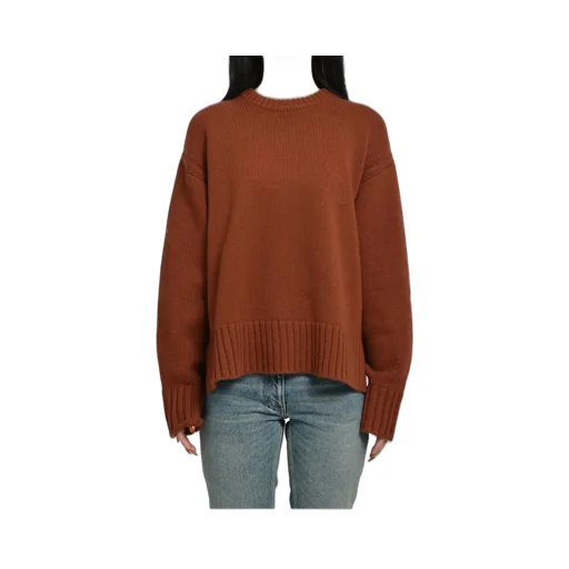 Cozy Crew / Cinnamon