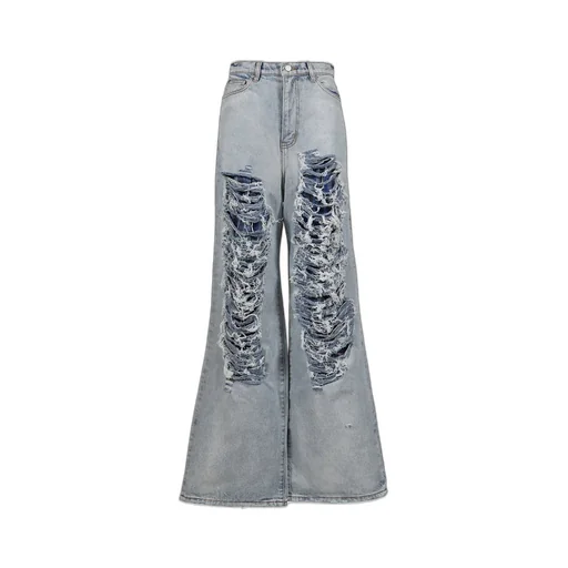 Distressed Jeans / Denim