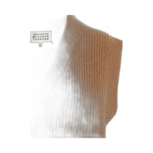 Maison Margiela V-Neck Straight Hem Knitted Vest