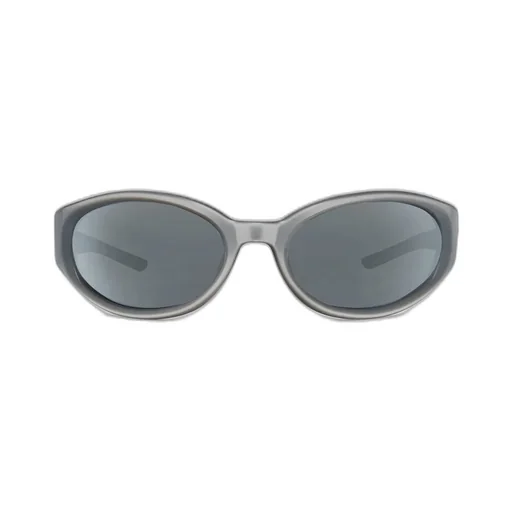 Young-G13 / Gry