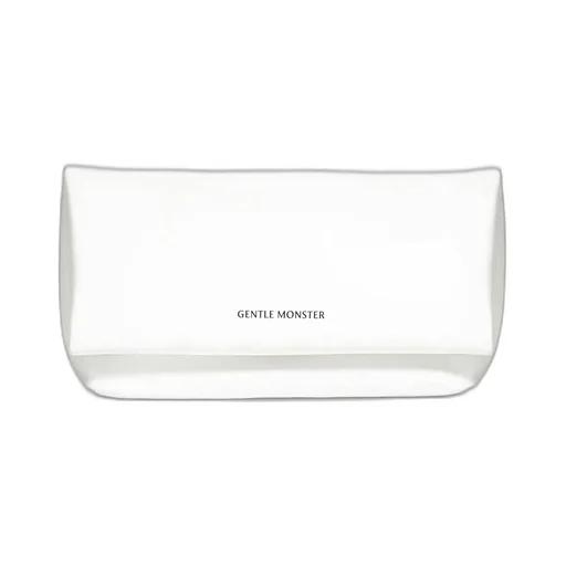 Young-G13 / Gry
