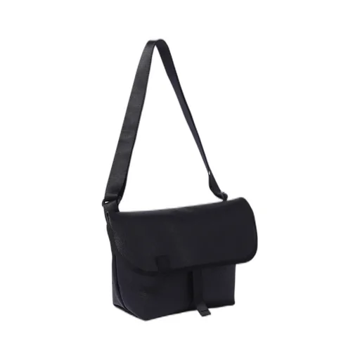 Flap Shoulder Bag / Black