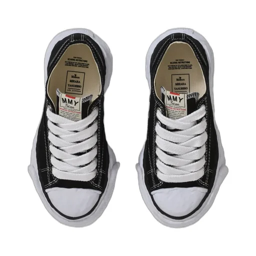 Peterson 23 Low Canvas / Black