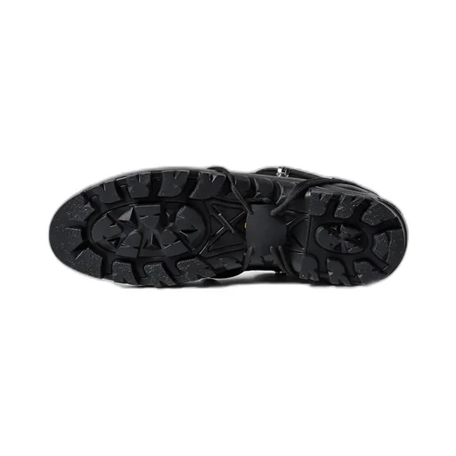 Low Hiking Boots / Black