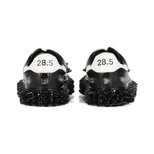Spiky Leather Sneaker / Black
