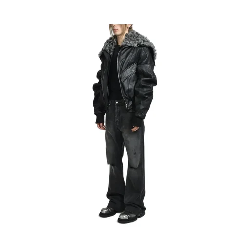 Consumer Bomber / Black