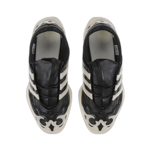 Regu Leather / Black