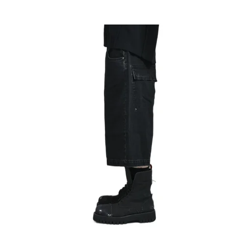 Spar Shorts / Magnetite