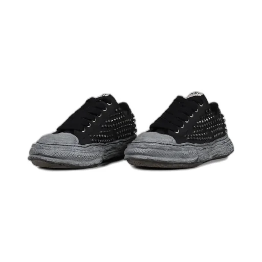 Peterson 23 Studded Low / Blk Blk