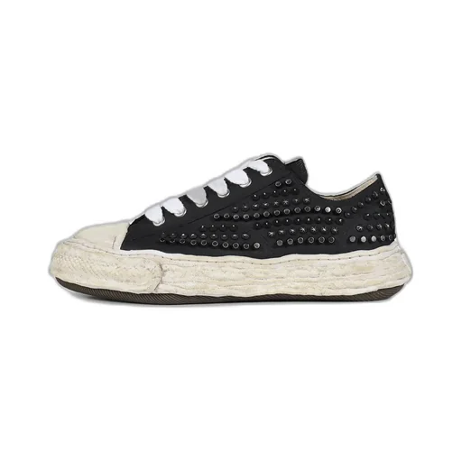 Peterson 23 Studded Low / Black