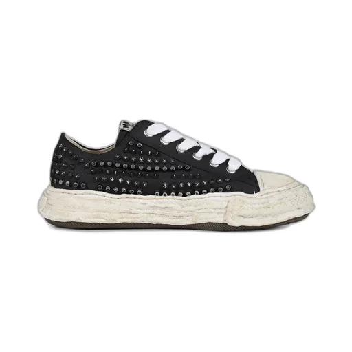 Peterson 23 Studded Low / Black