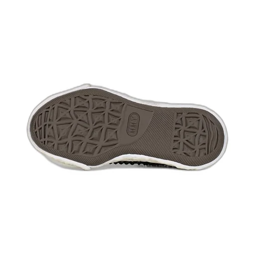 Peterson 23 Studded Low / Black