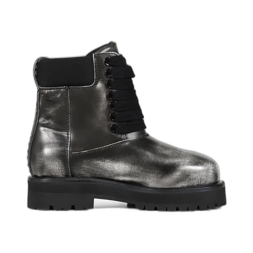 Strada G Brushed / Black