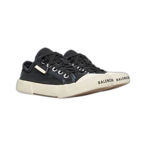 Paris Low Top Sneaker