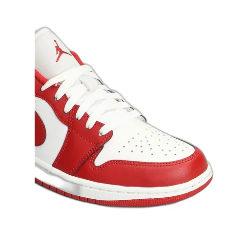 Jordan Air Jordan 1 Low Sneakers