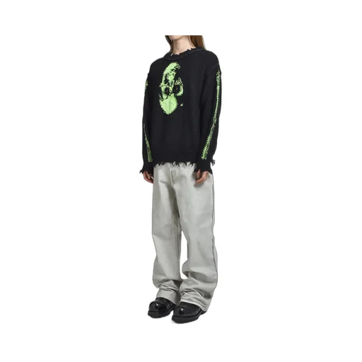 Glow-In-The-Dark Skull Knit Pullover / Blk