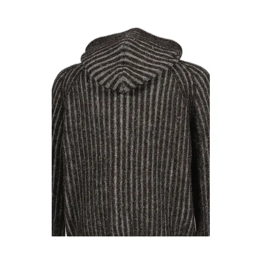 Level Hood / Brw