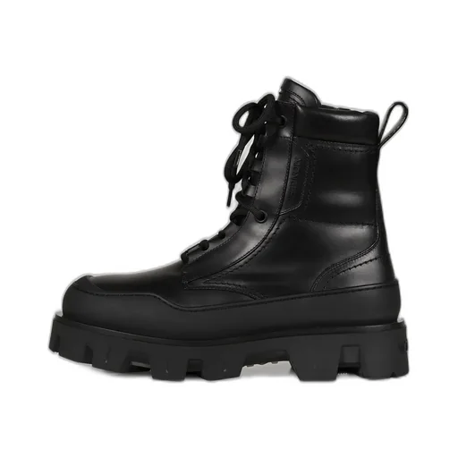 Peak Path Ankle Boots / Black