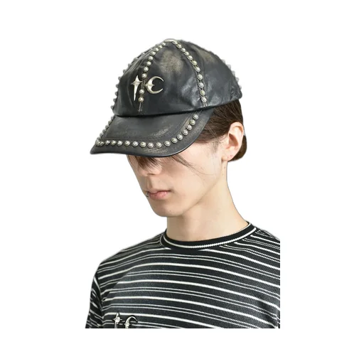 Studded Washed Leather Cap / Blk