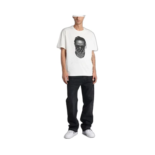 Ih Nom Uh Nit Graphic Printed Crewneck T-Shirt
