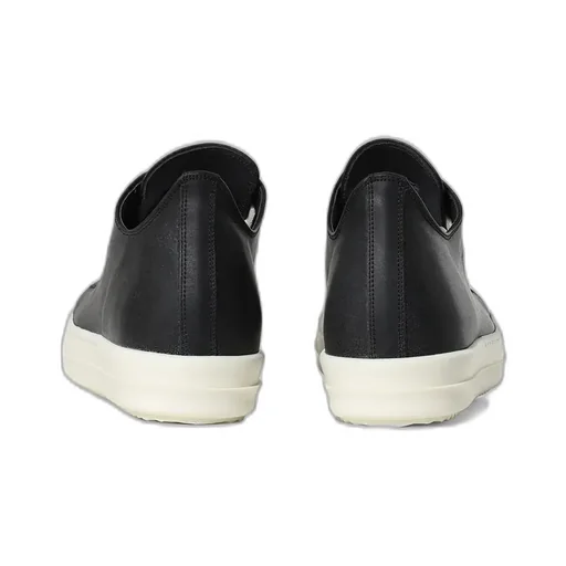 Low Sneaks / Black/Milk/Milk