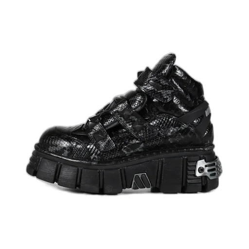 Stud Tower Boot / Blk