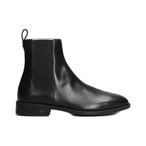 Giuseppe Zanotti Round Toe Ankle Boots