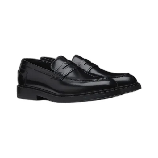 Doucal's Round-Toe Slip-On Loafers