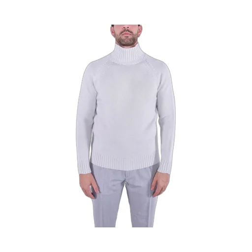 Eleventy Ribbed Turtleneck Knitted Sweaters
