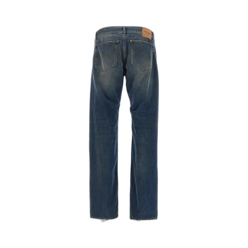 Fitted Low-Waisted Jeans