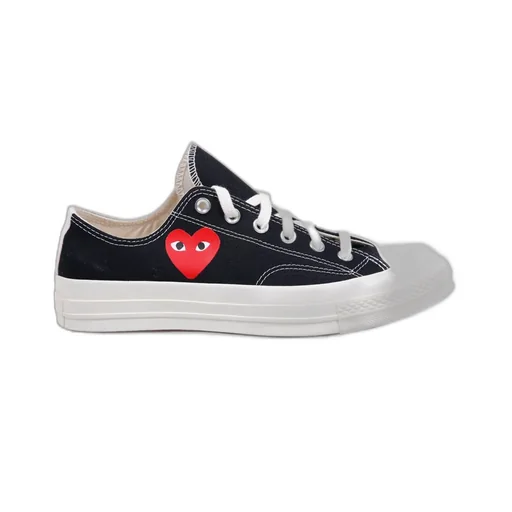 Comme Des Garcons Play Round Toe Lace-Up Sneakers