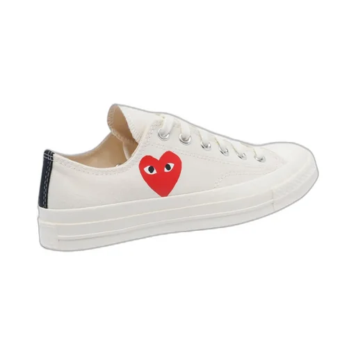 Comme Des GarÇOns Play X Converse Heart Lace-Up Sneakers