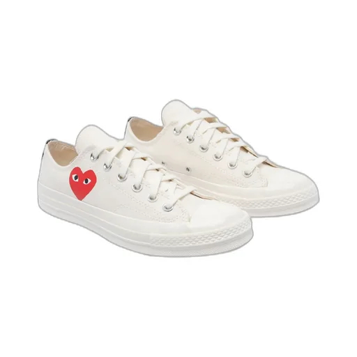 Comme Des GarÇOns Play X Converse Heart Lace-Up Sneakers