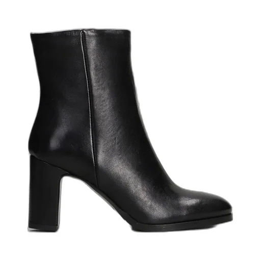 Julie Dee Block-Heel Zipped Ankle Boots