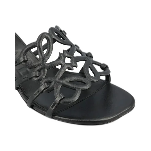 Loewe Petal Anagram Slides
