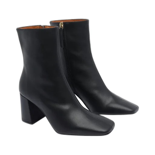 Angel Alarcon Trimia Pointed-Toe Boots