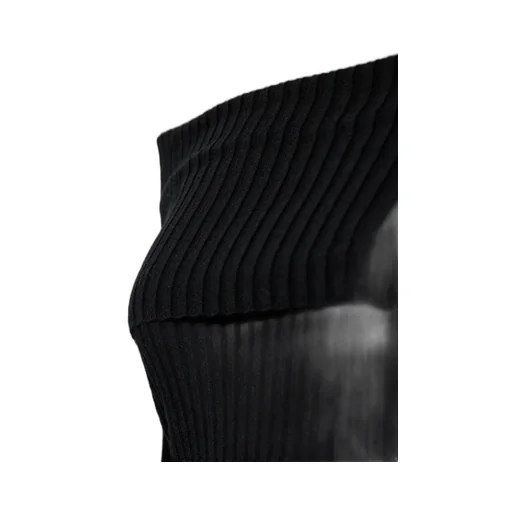 Anine Bing Off-Shoulder Ribbed Knitwear