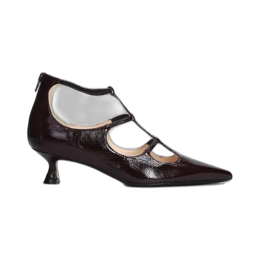 Anna F. Pointed-Toe Cut-Out Detailed Pumps