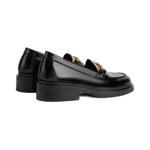Alviero Martini Logo-Embellished Flat Shoes