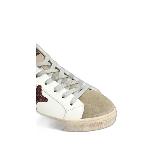Ama Brand Glitter-Star Lace-Up Sneakers