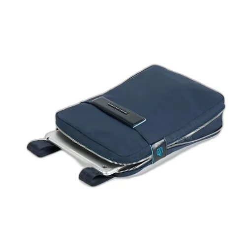 Piquadro Zipped Messenger Bag