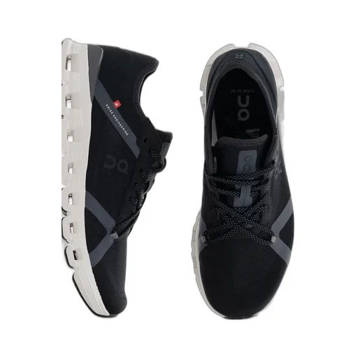 On Running Cloud X 4 Ad Trainers